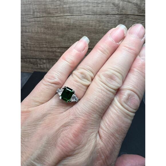 Vintage Helen Andrews synthetic emerald and CZ sterling silver ring size 7 - Picture 7 of 16